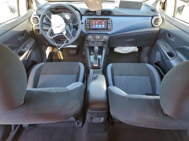 Nissan Versa Sv Image 6