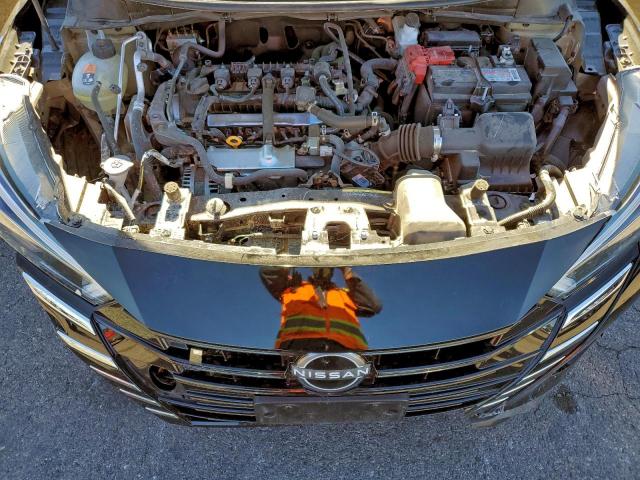 Nissan Versa Sv Image 9