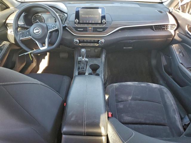 Nissan Altima Sv Image 5