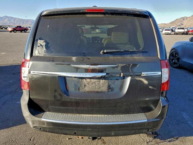 Chrysler Minivan Touring L Image 2