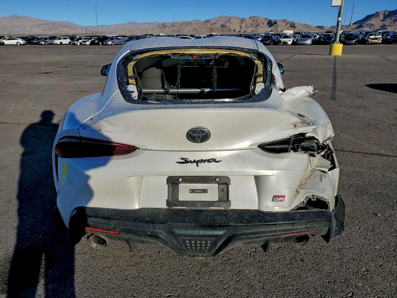 Toyota Supra Base Image 12