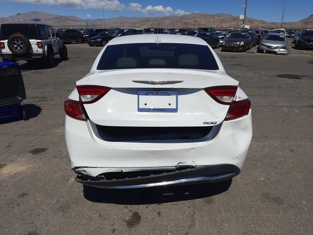 Chrysler 200 Limited Image 11