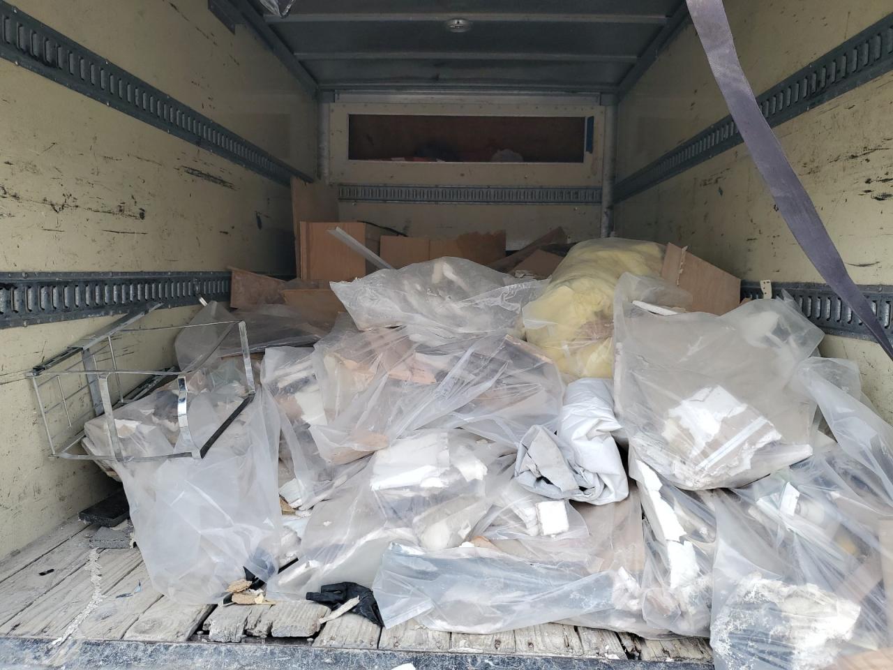 GMC Savana Cutaway G3500 Image 8