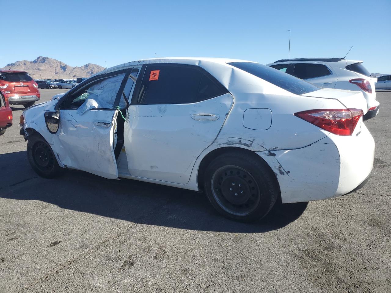 Toyota Corolla L Image 2