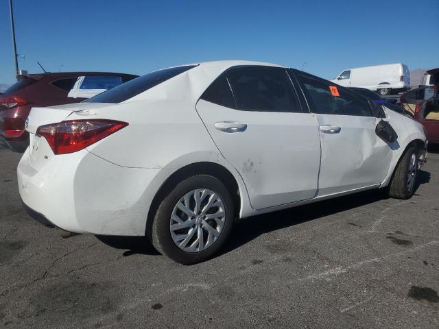 Toyota Corolla L Image 3