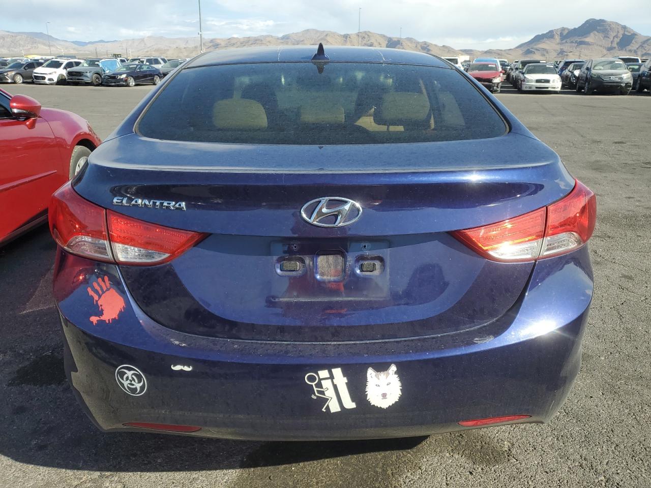 Hyundai ELANTRA Gls Image 5