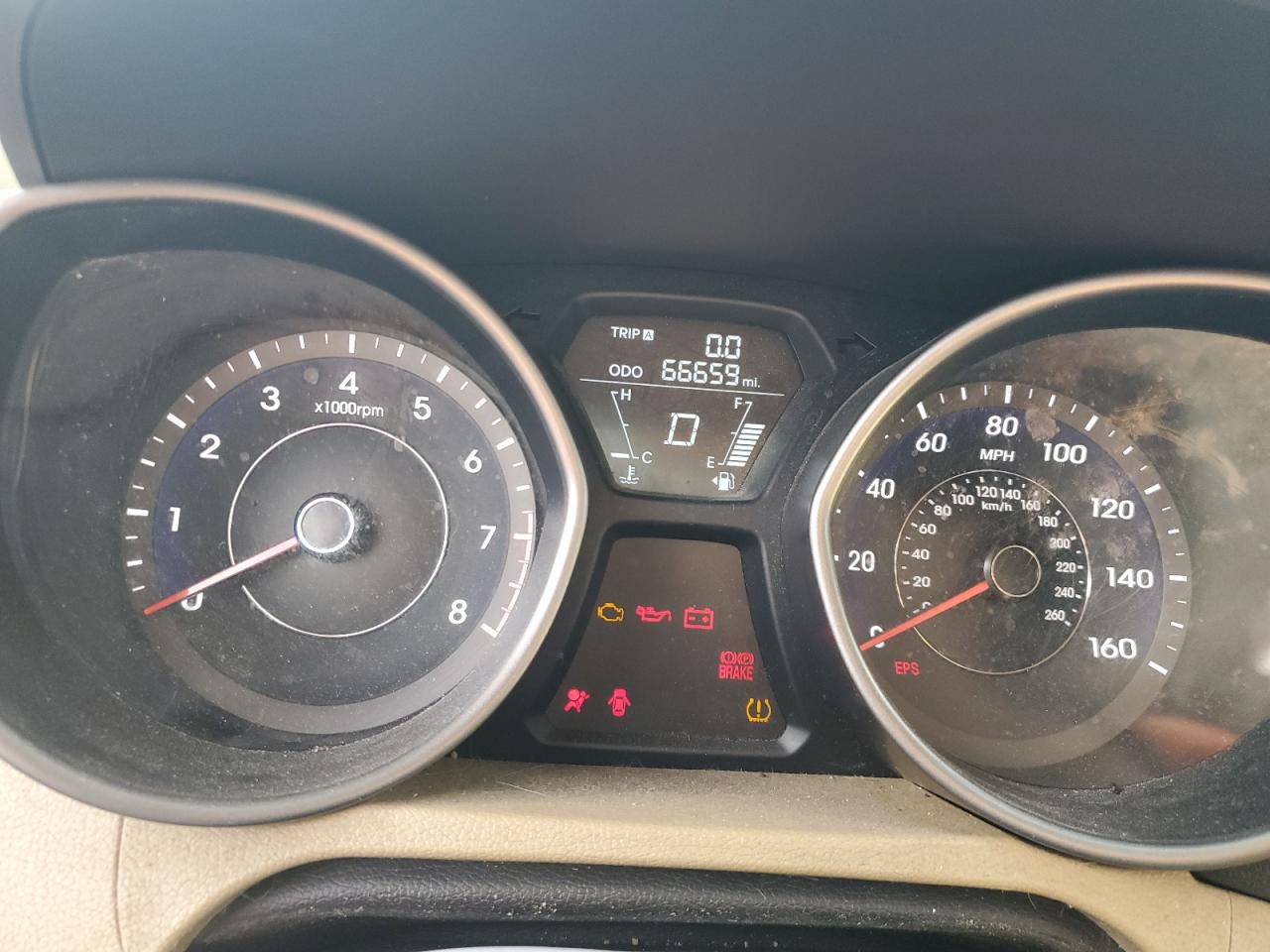 Hyundai ELANTRA Gls Image 9