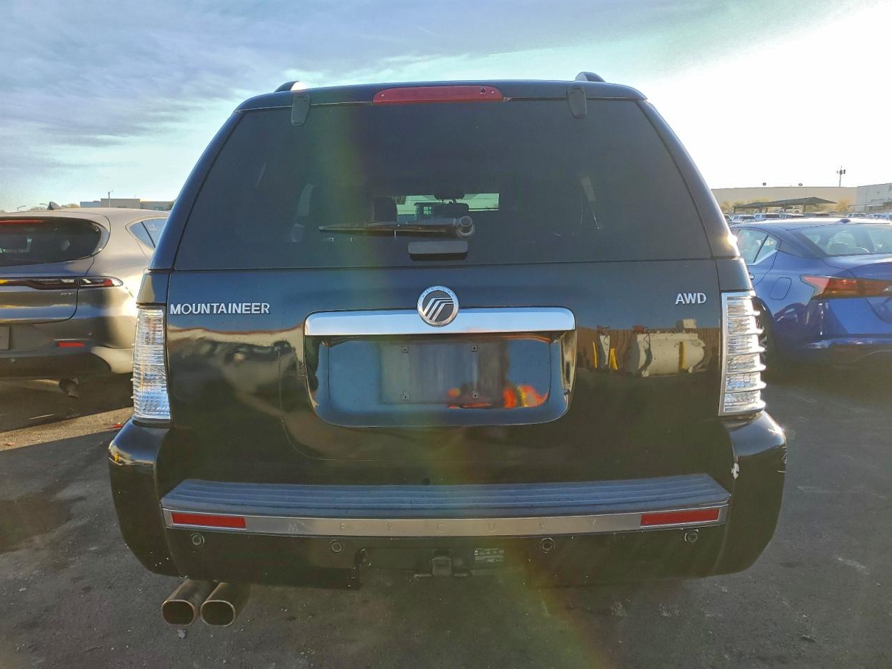 Mercury Mountainer Luxury Image 4