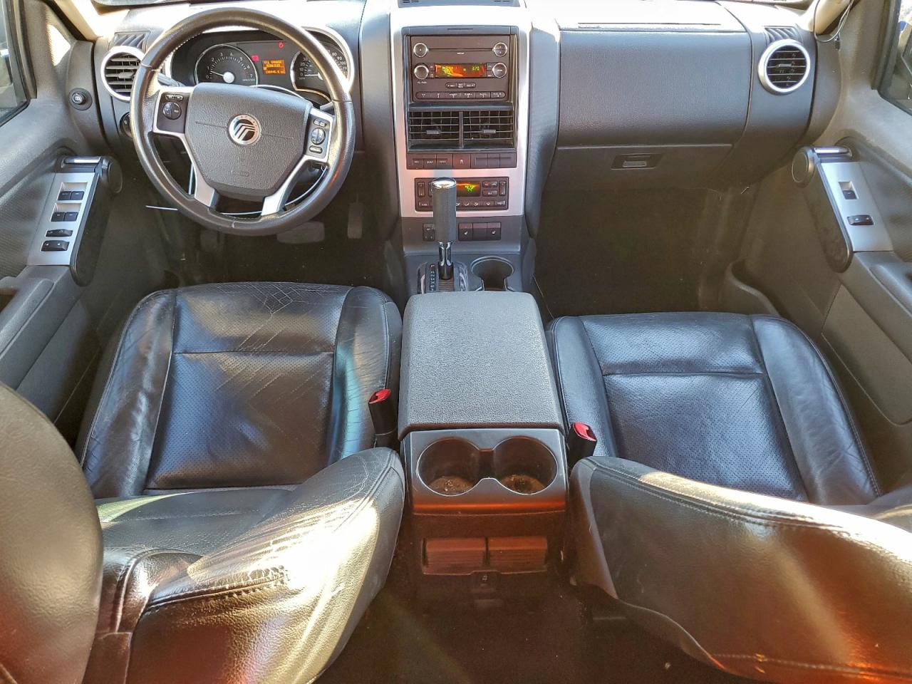 Mercury Mountainer Luxury Image 11