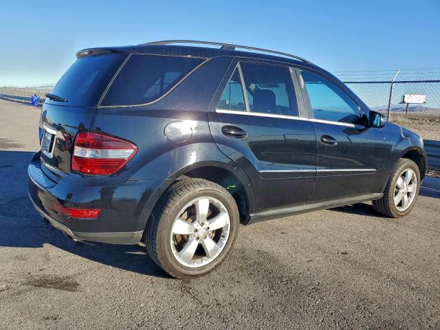 Mercedes-Benz M-Class 350 Image 2