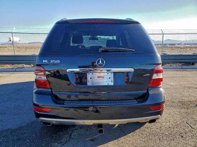 Mercedes-Benz M-Class 350 Image 4