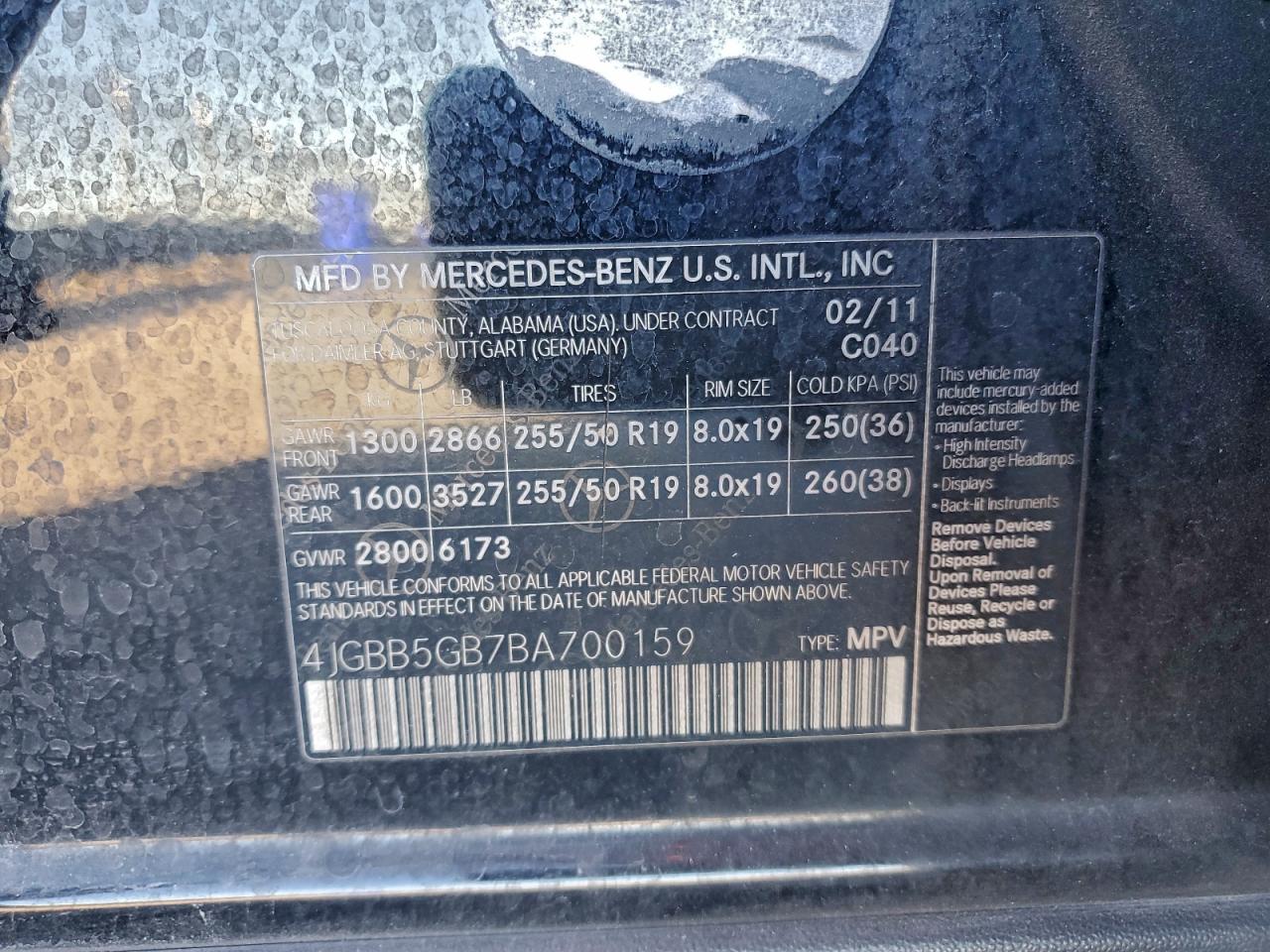 Mercedes-Benz M-Class 350 Image 9