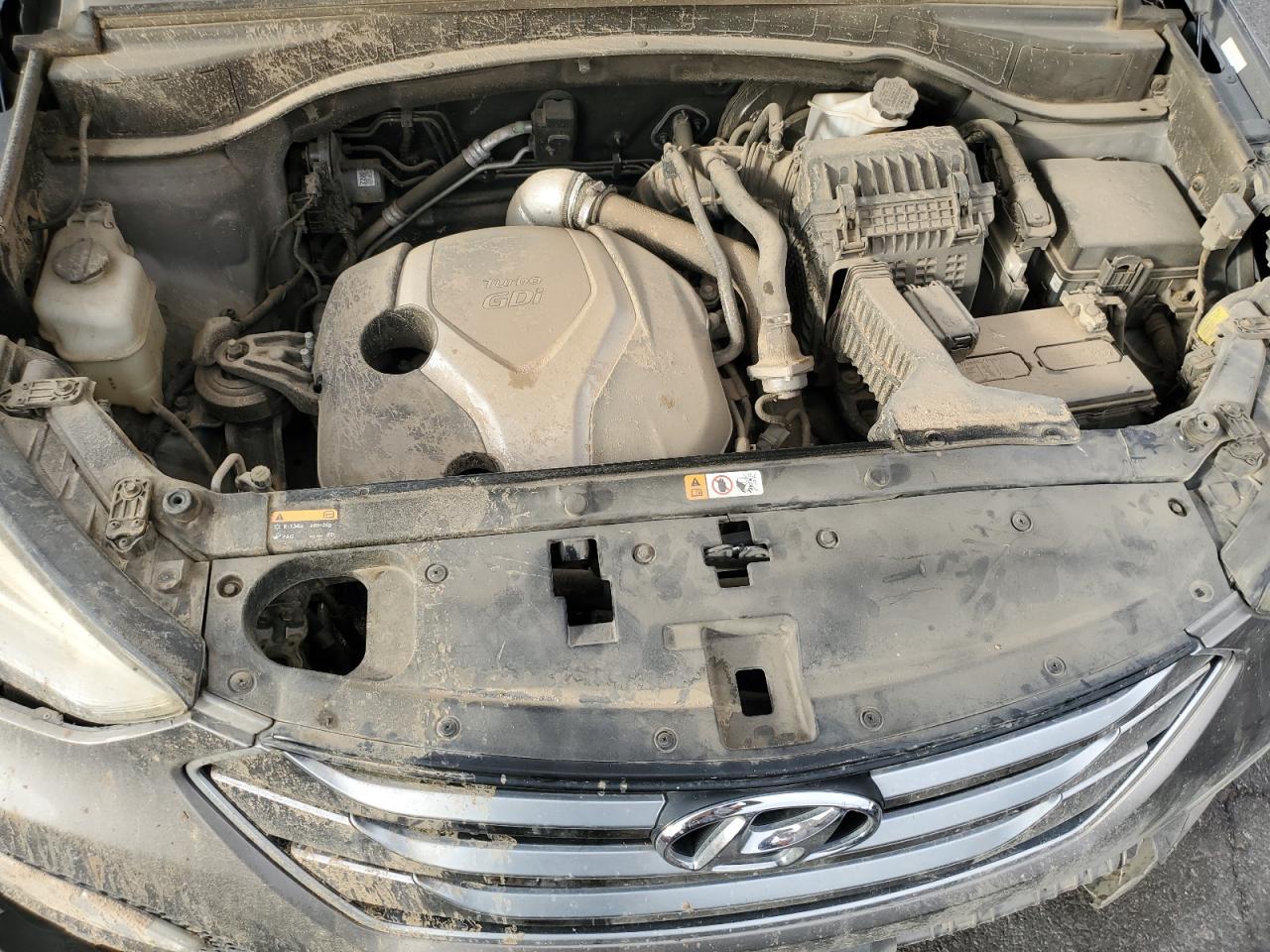 Hyundai SANTA FE Image 8