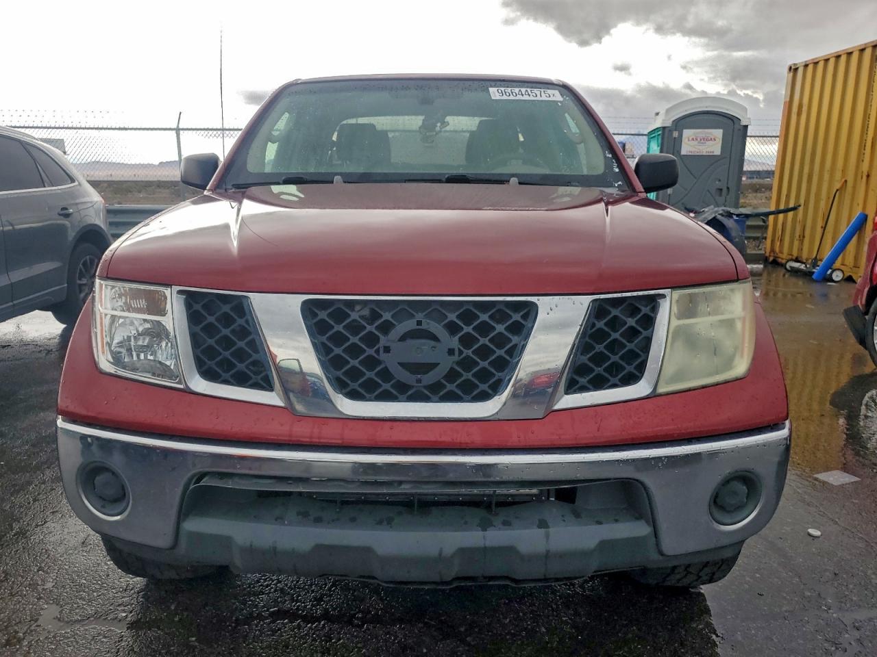 Nissan Frontier Crew Cab Le Image 7