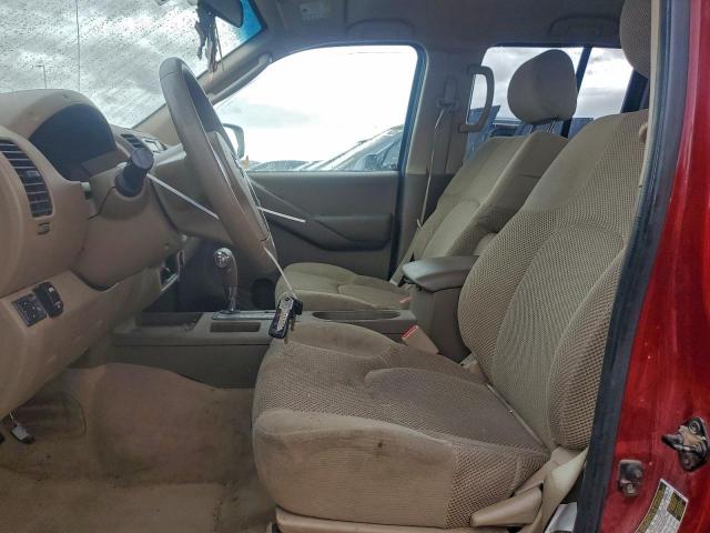 Nissan Frontier Crew Cab Le Image 8