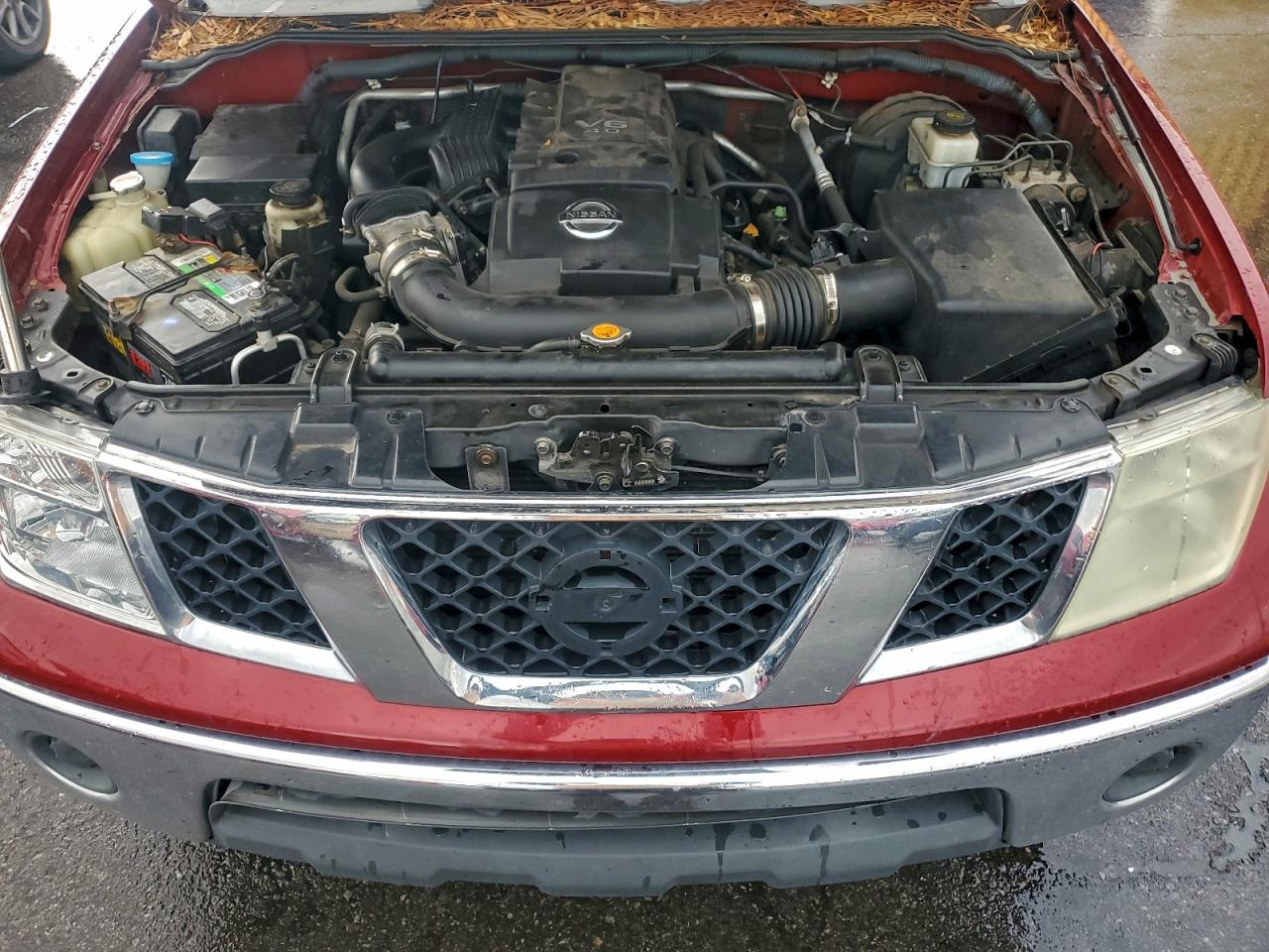 Nissan Frontier Crew Cab Le Image 12