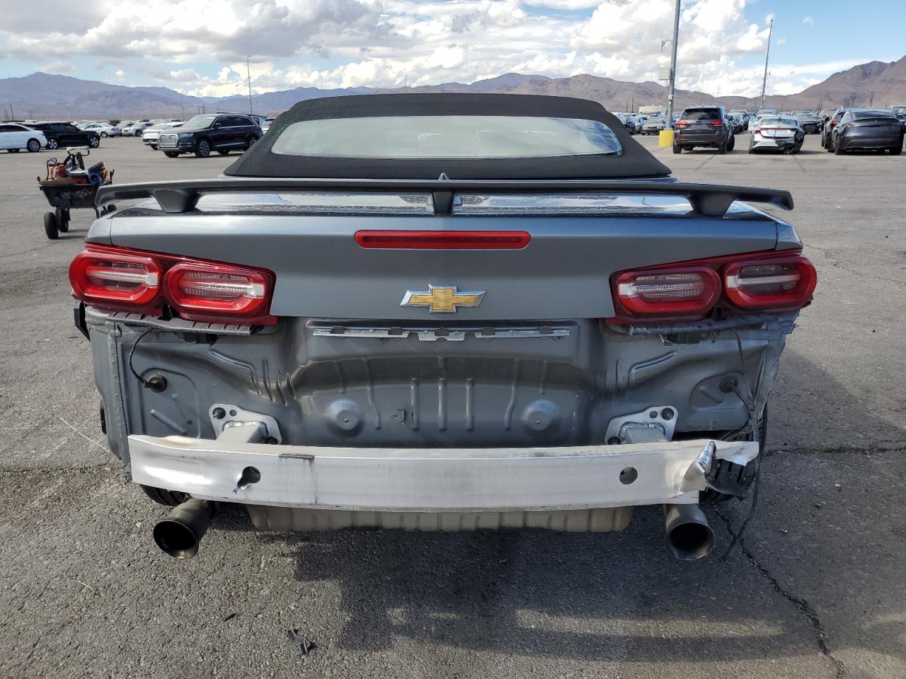 Chevrolet Camaro Ls Image 4