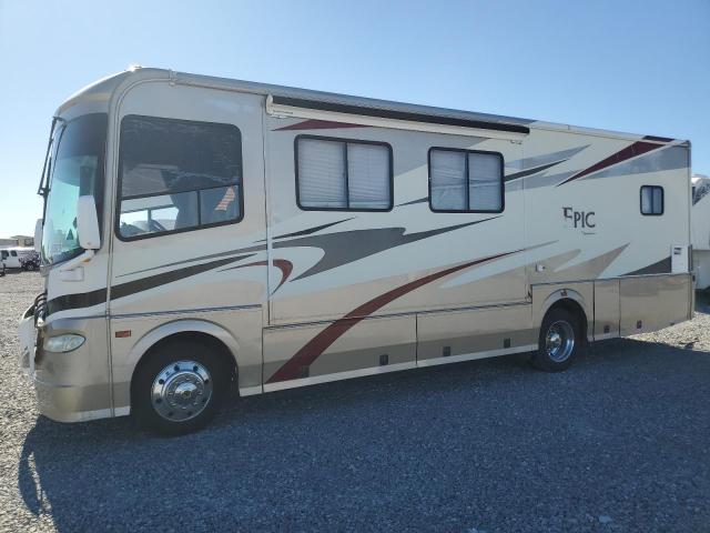 Ford F-550 Super Duty Stripped Chassis Image 10