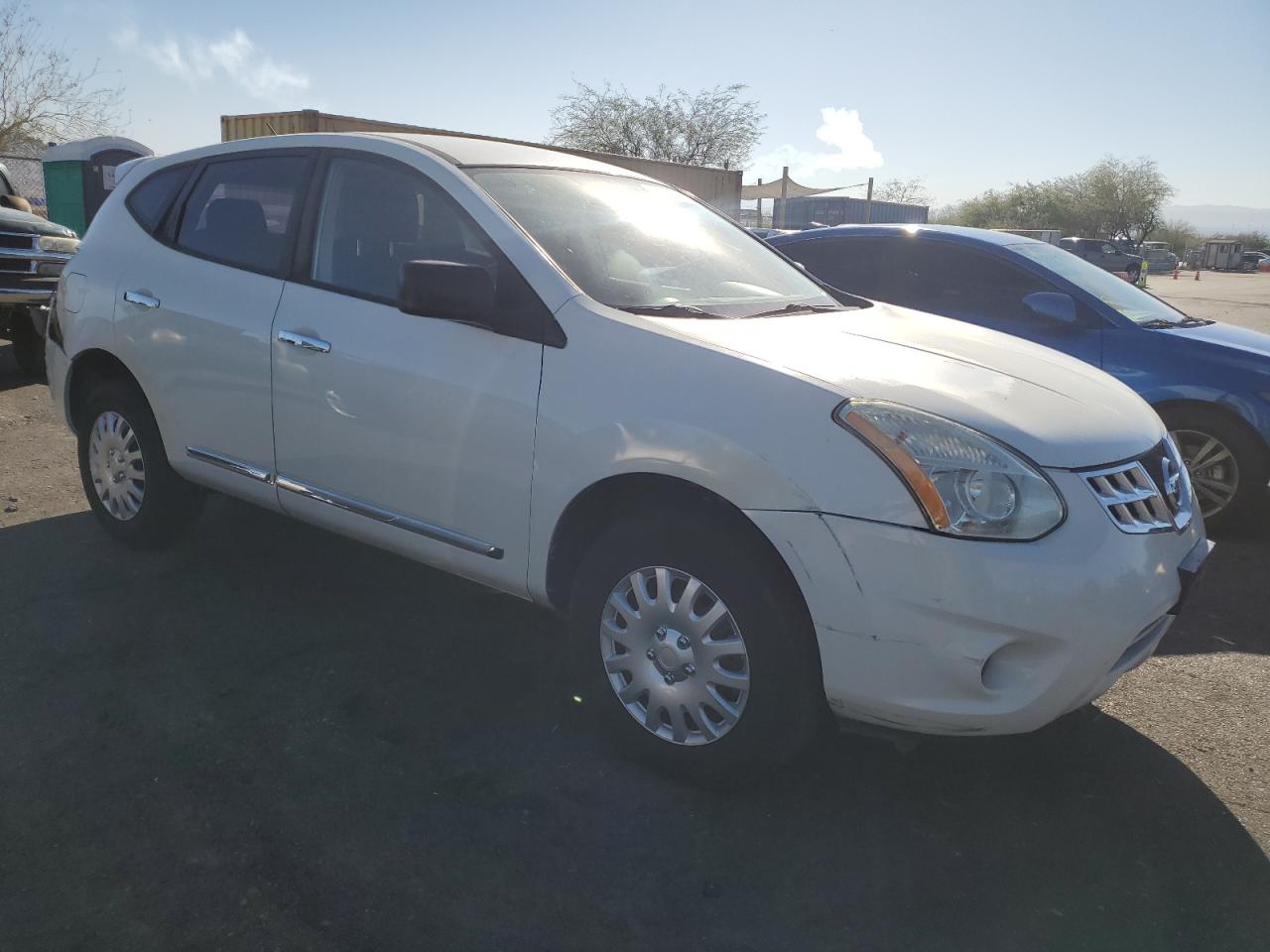 Nissan Rogue S Image 3