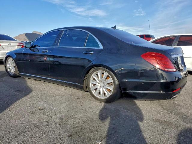 Mercedes-Benz S-Class 550 Image 5
