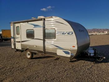  Salvage Frrv Trvltrlr