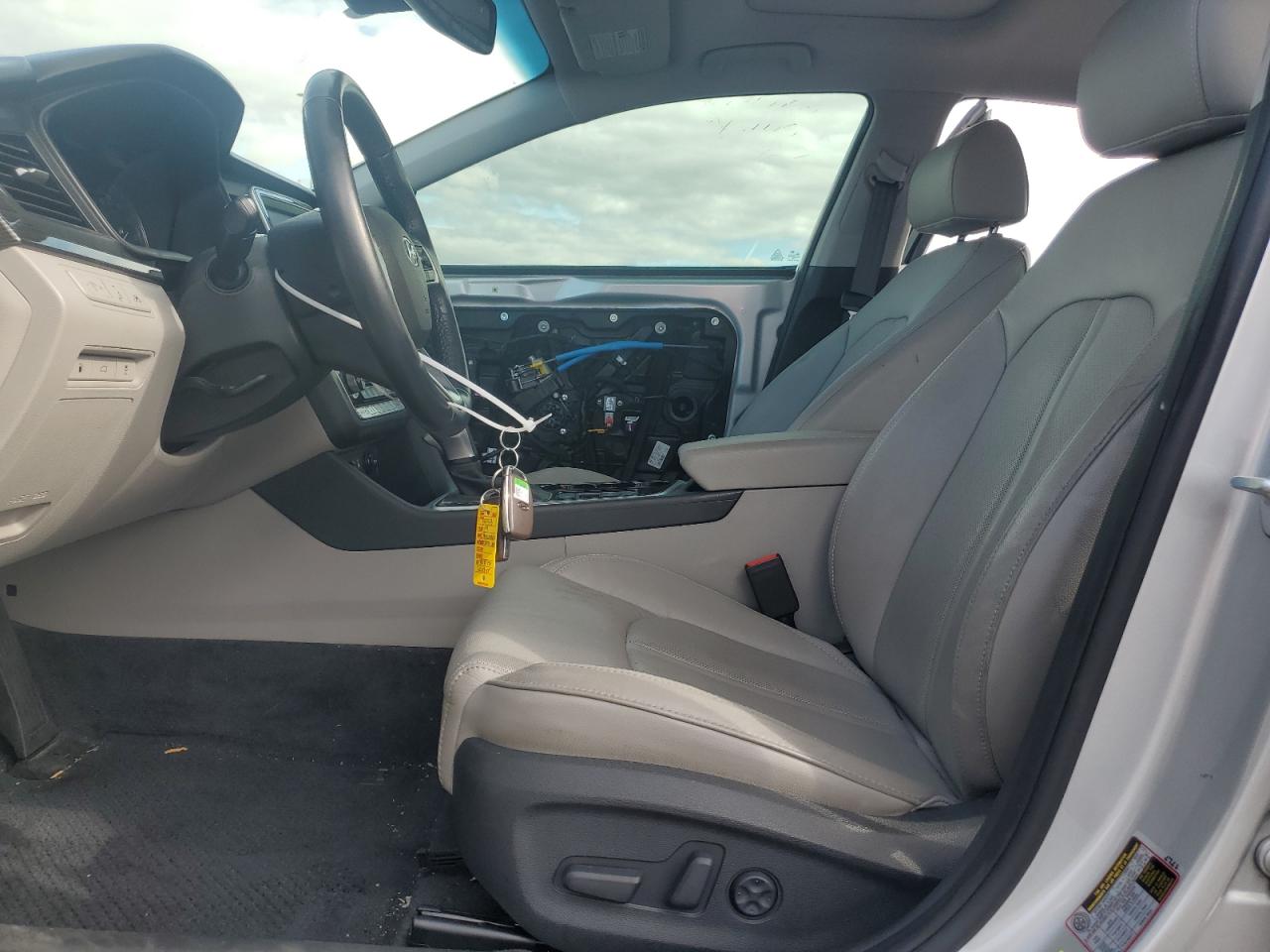 Hyundai SONATA Limited Image 9