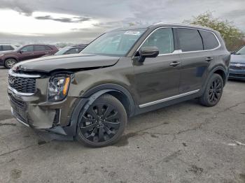  Salvage Kia Telluride