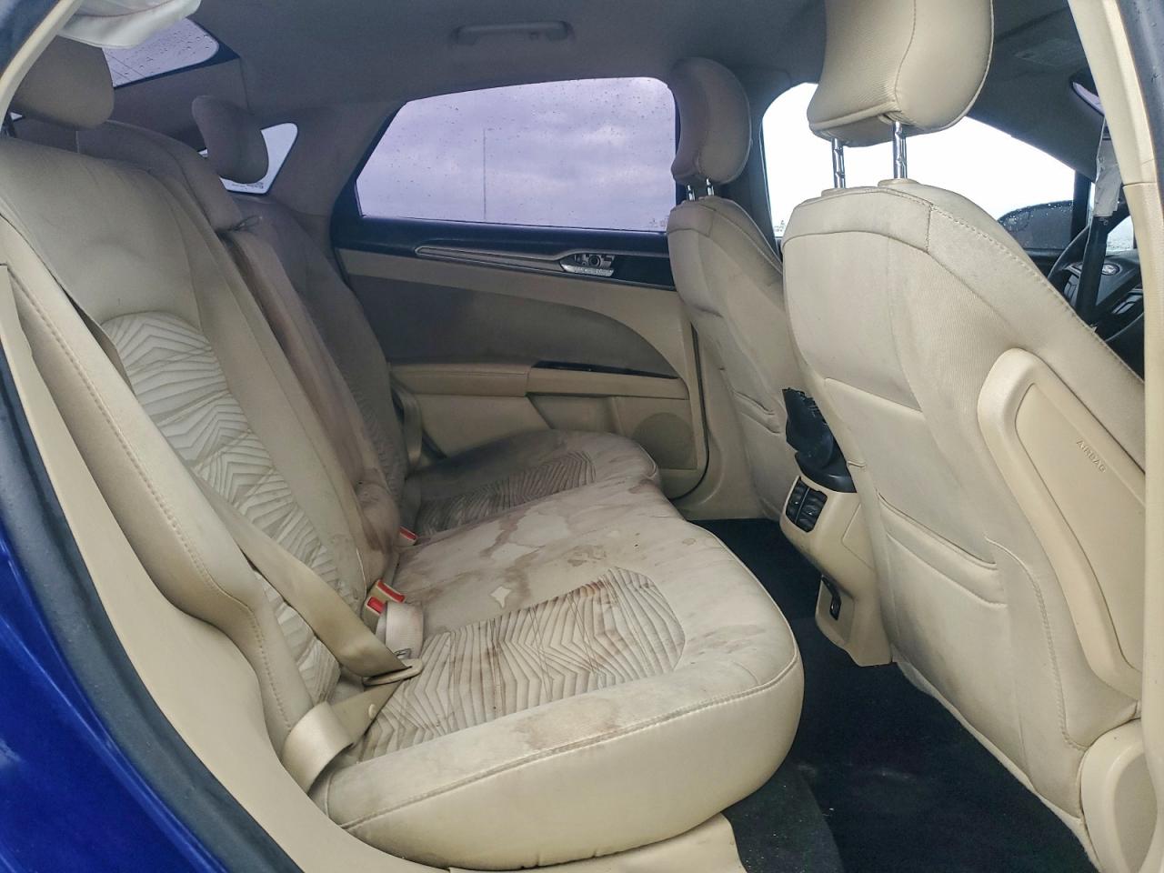 Ford Fusion Se Image 11