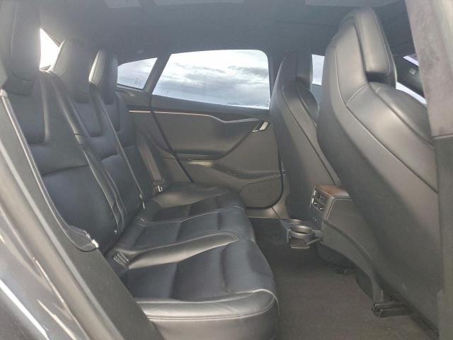 Tesla Model S Image 10
