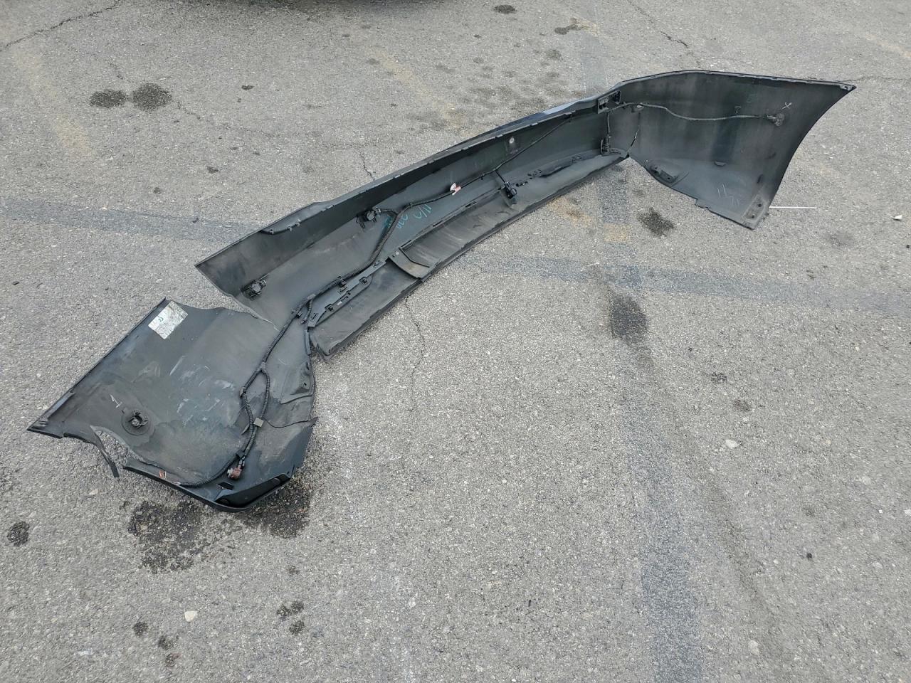 Tesla Model S Image 12