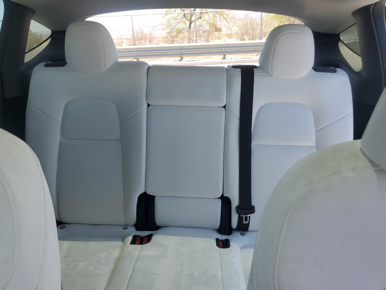 Tesla Model Y Image 3