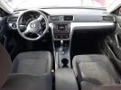 Volkswagen Passat S Image 6
