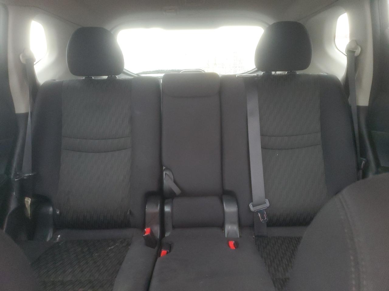 Nissan Rogue S Image 10