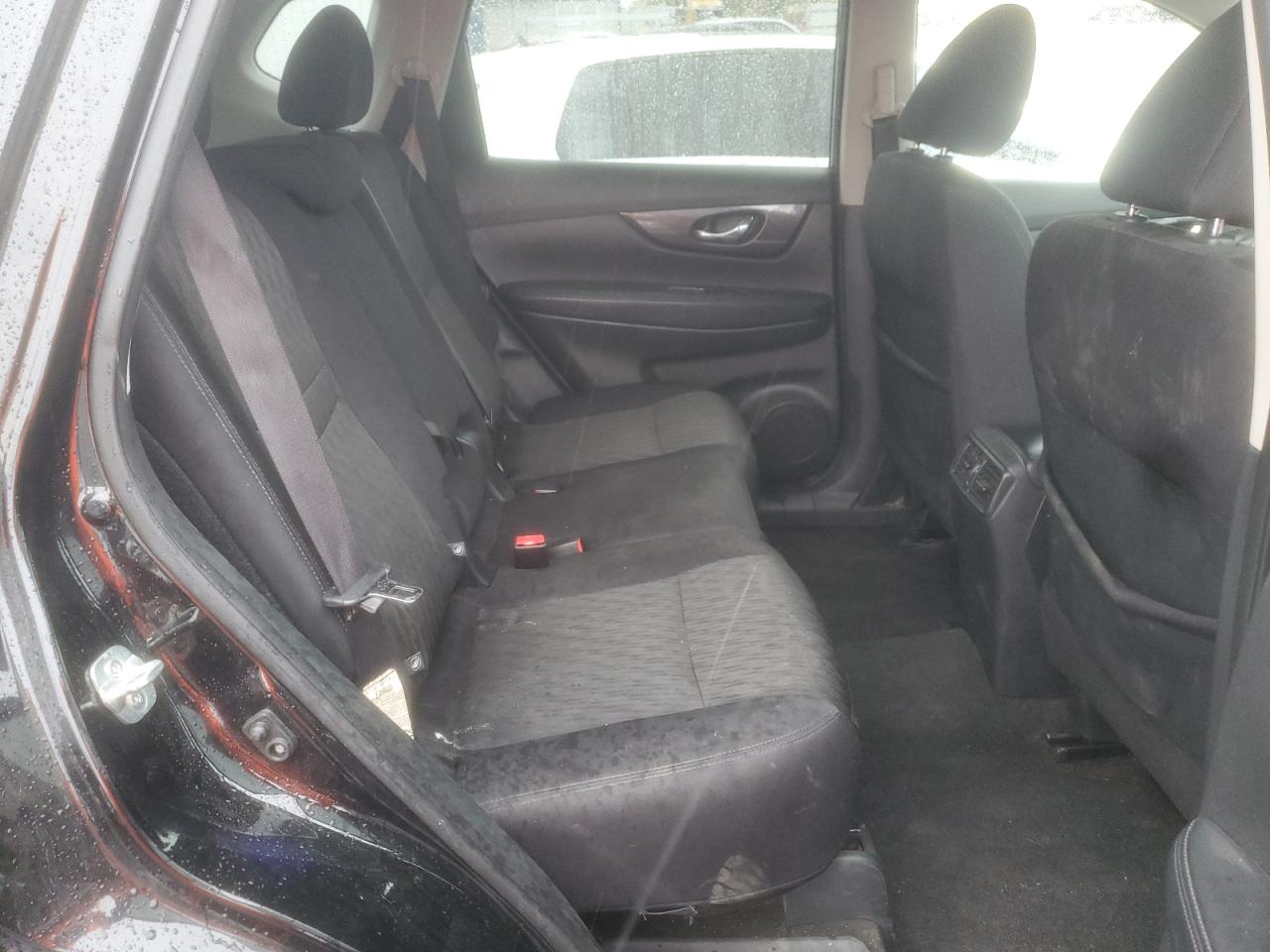 Nissan Rogue S Image 11