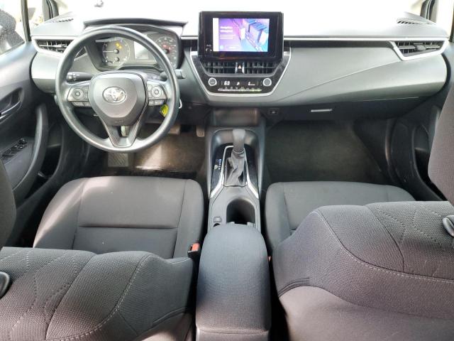 Toyota Corolla Le Image 8