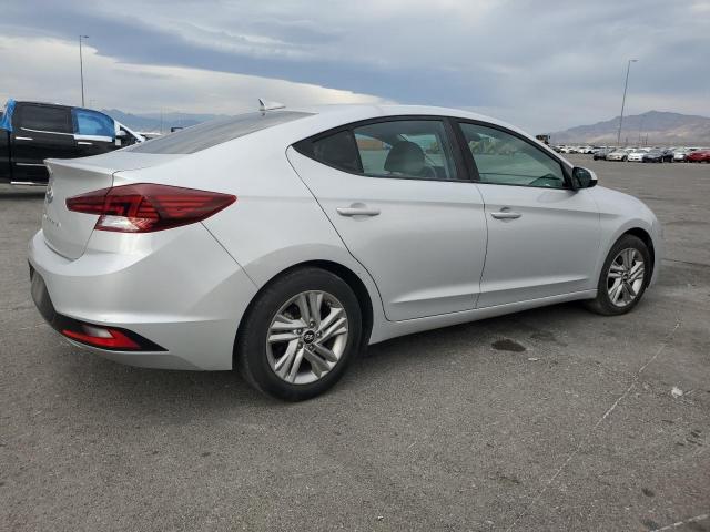 Hyundai ELANTRA Sel Image 3