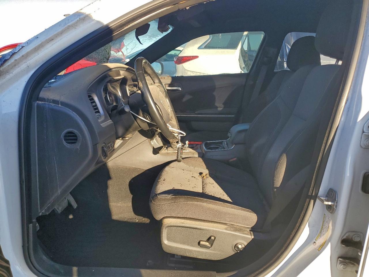 Dodge Charger Sxt Image 2