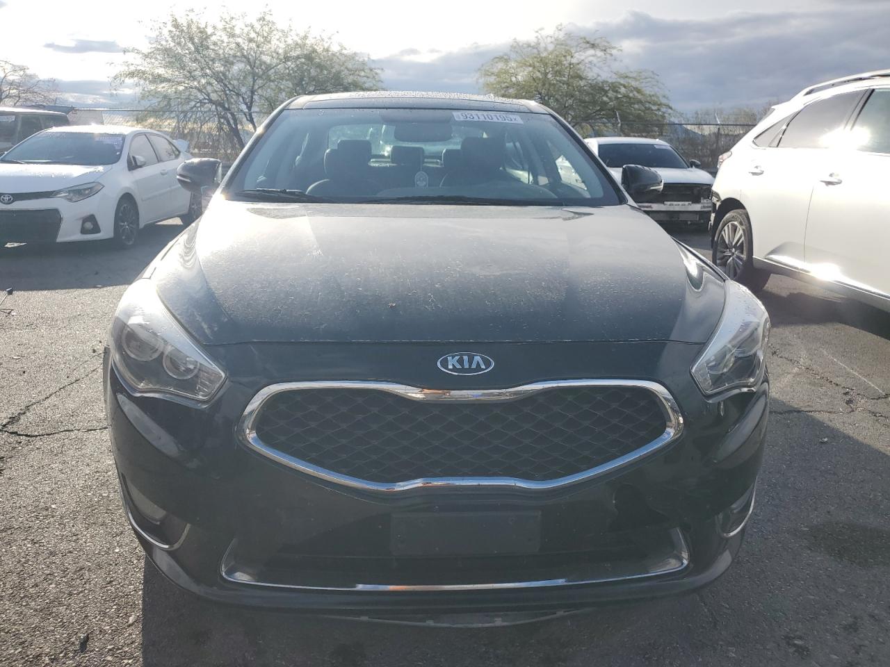 Kia Cadenza Premium Image 8