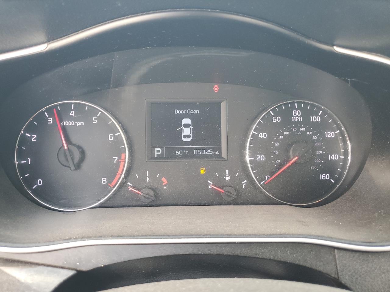 Kia Cadenza Premium Image 4