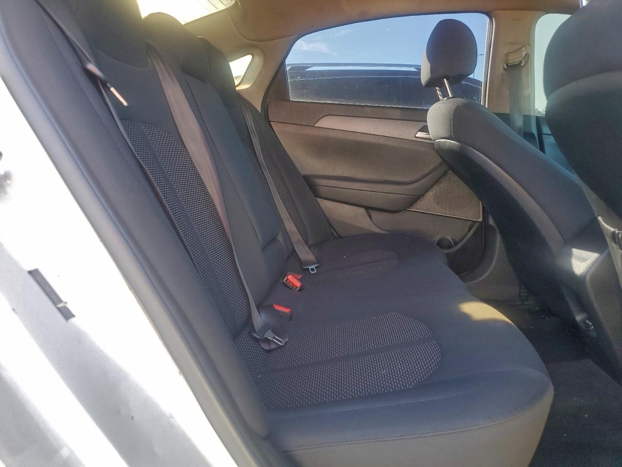 Hyundai SONATA Se Image 5