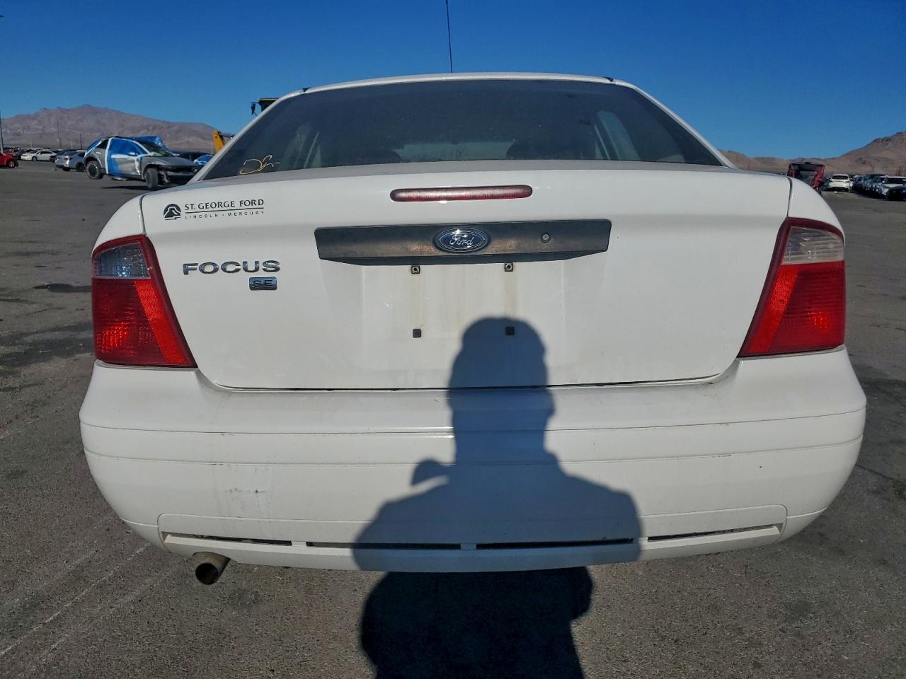 Ford Focus Zx4 Image 5