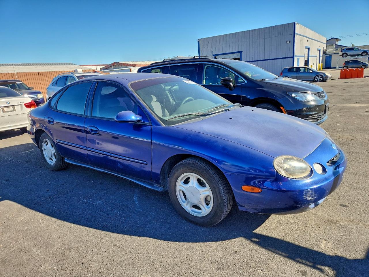 Ford Taurus Gl Image 2