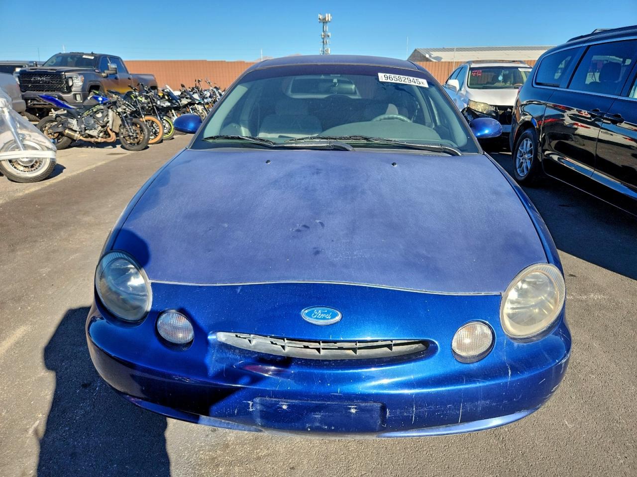 Ford Taurus Gl Image 9