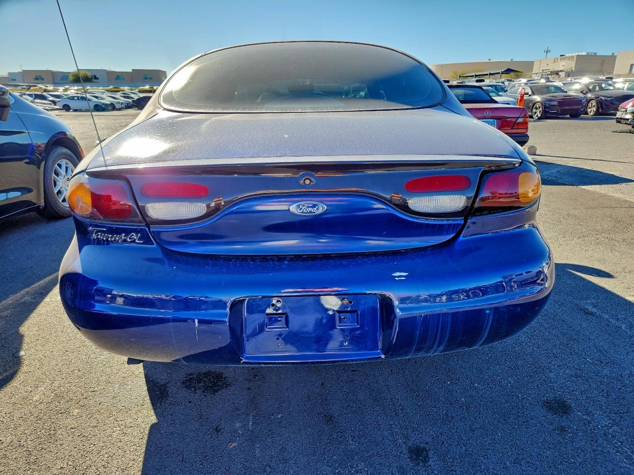 Ford Taurus Gl Image 8