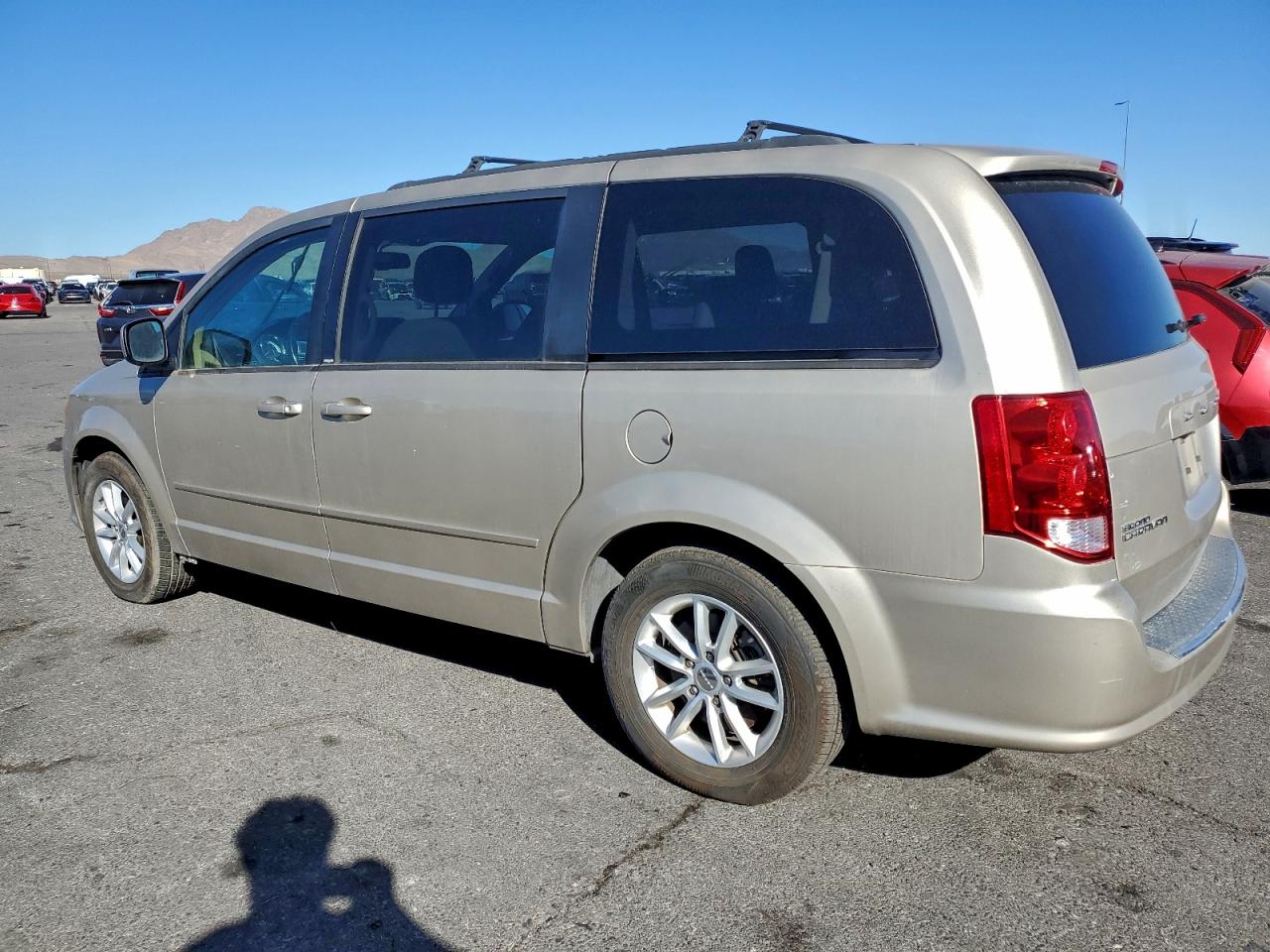 Dodge Caravan Sxt Image 4