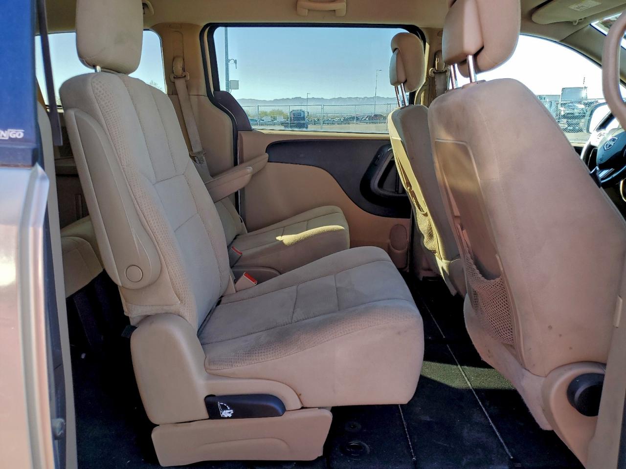 Dodge Caravan Sxt Image 13