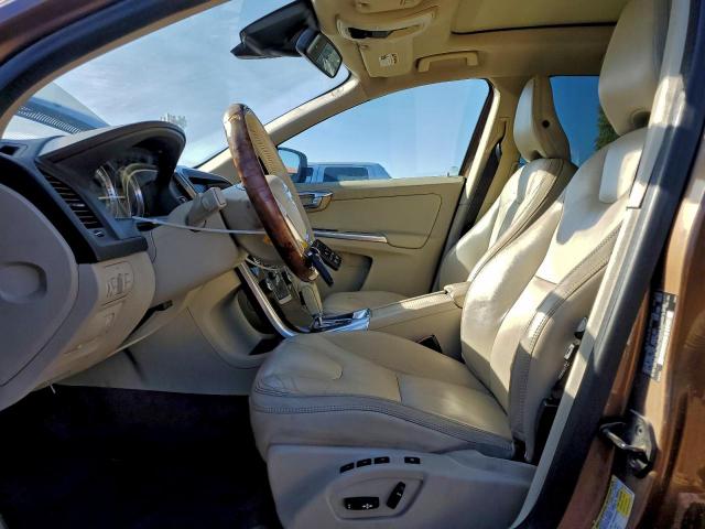 Volvo XC60 3.2 Image 12