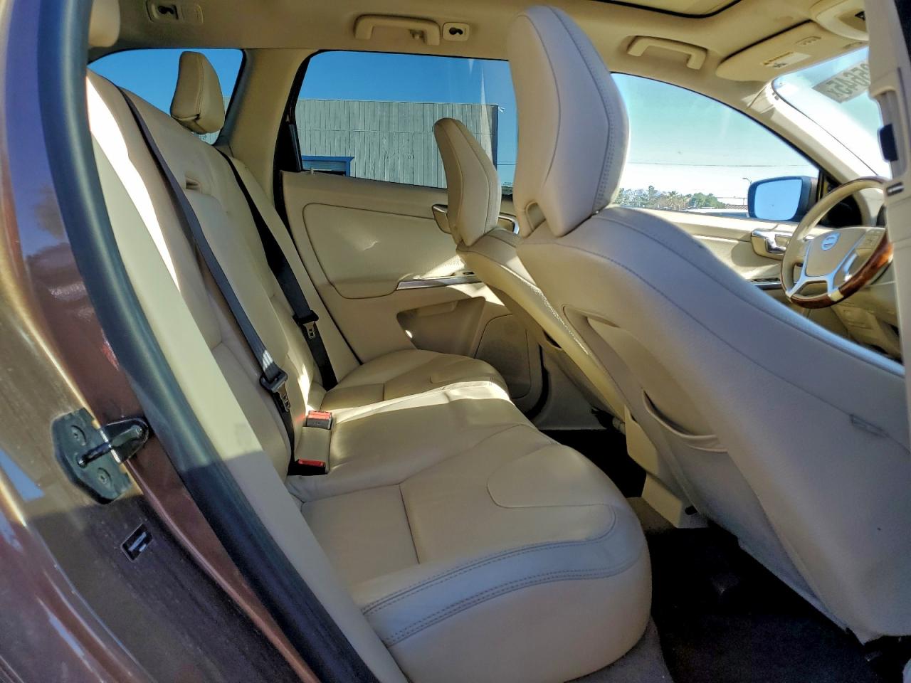 Volvo XC60 3.2 Image 7