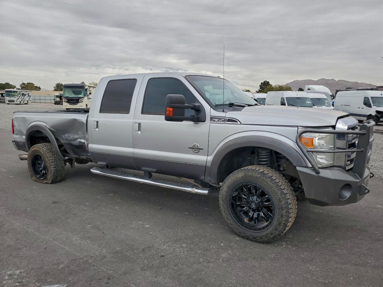 Ford F-350 Super Duty Image 10
