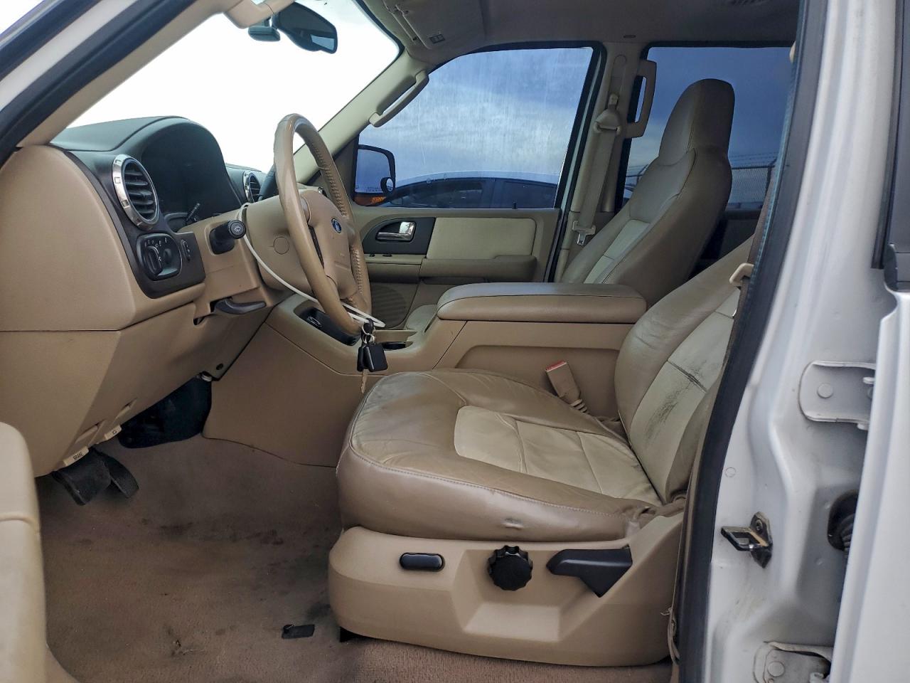 Ford Expedition Eddie Bauer Image 7